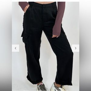 Talulah So Soft Crop Cargo Pants | Black